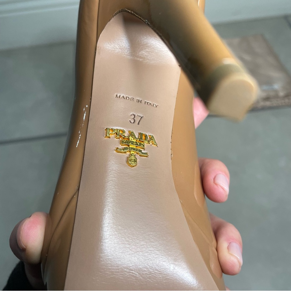 Prada Patent Leather Camel Beige Platform Almond Toe Pump size 37 - Picture 12 of 13